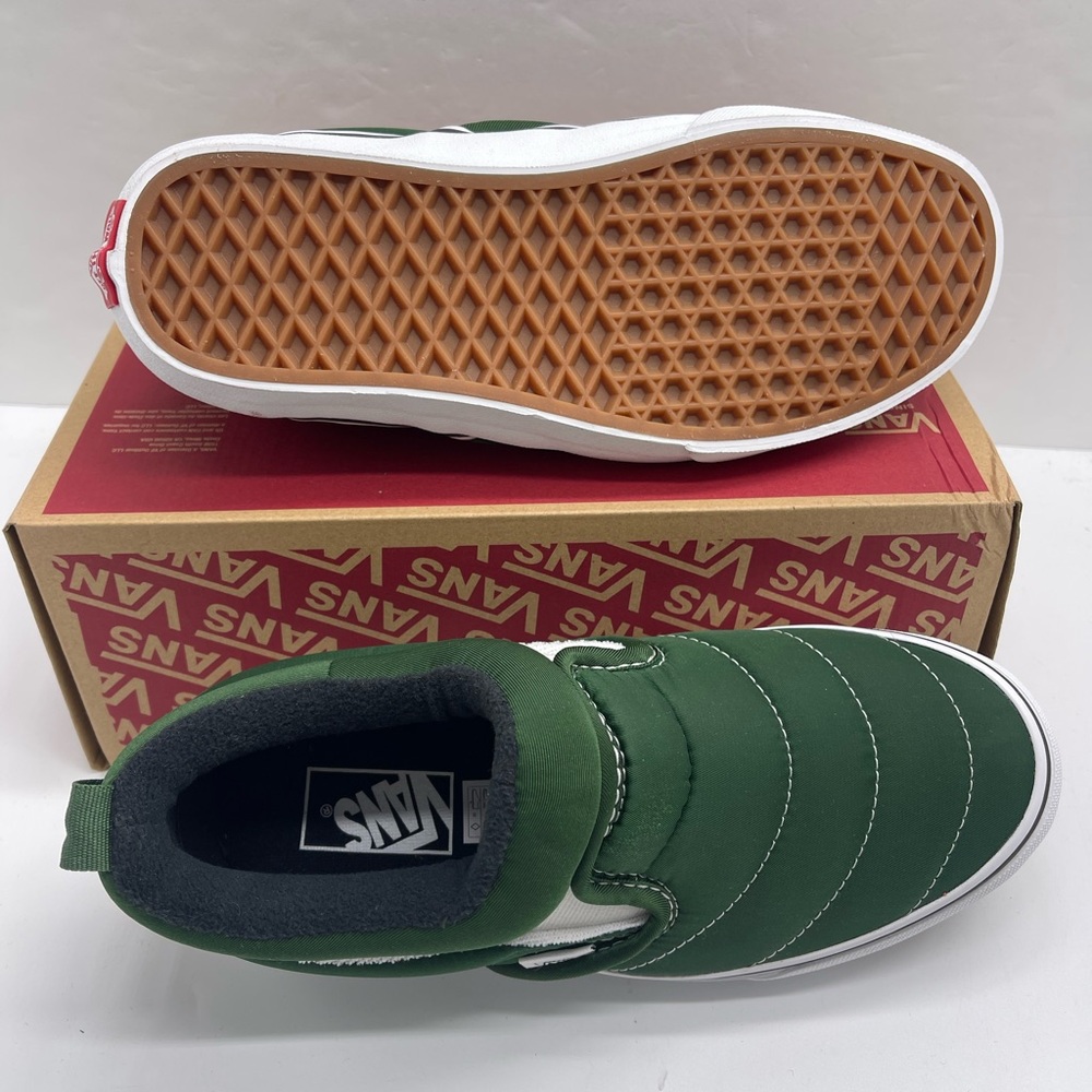 Vans WMNS 
Douglas Fir
VN0009QUBXU Forest Green Slip-On Sneakers - Picture 4 of 16